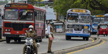 වාද්දුව දළඳා පෙරහැර හේතුවෙන් රථවාහන ගමනාගමනය සීමා කිරීමට පොලීසිය දැනුම්දෙයි