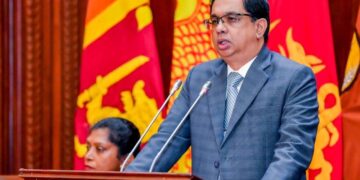 රුපියල් බිලියන 30කින් වසර තුනක ‘පිවිතුරු පුරවර’ ජාතික කසළ කළමනාකරණ වැඩසටහන ඇරඹේ…