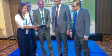 පෞද්ගලික අංශයටත් ඔන්ලයින් දුම්රිය වාර ප්‍රවේශපත්‍ර