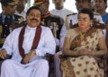 ශිරන්ති රාජපක්ෂ සිංගප්පූරුව බලා පිටත්ව යයි